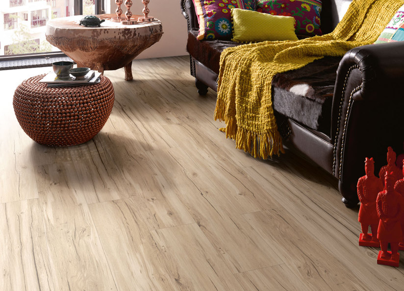 Hammer Holzdekore in unserem Designbelagssortiment